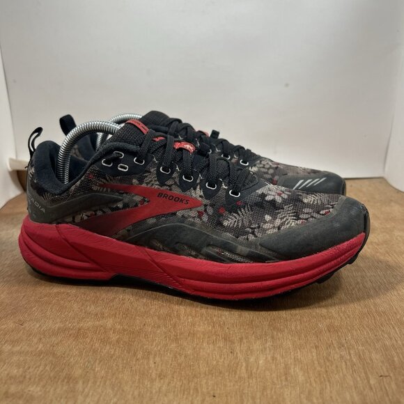 Brooks Other - Brooks Cascadia 16 x Louie Gong Men Size 9 Black Red 1203631B008 Running Shoes